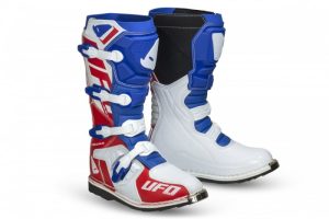Cizme Motocross Ufo Plast OBSIDIAN, culoare Alb Albastru Rosu, marime 43, UFO